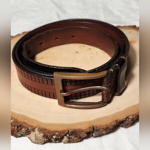 Allen Edmons Men's Brown Leather Belt, Size 40, Made In Italy